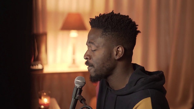 Johnny Drille – Brown Skin Girl (Cover)