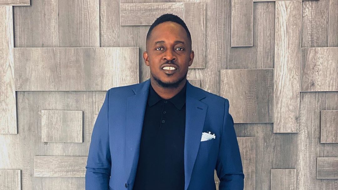 MI Abaga Announces His Engagement